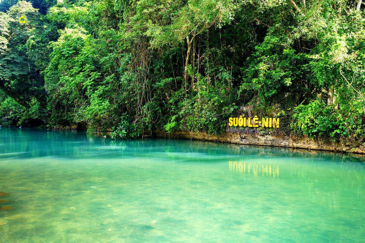 Emerald Lenin Stream at Pac Bo, Cao Bang