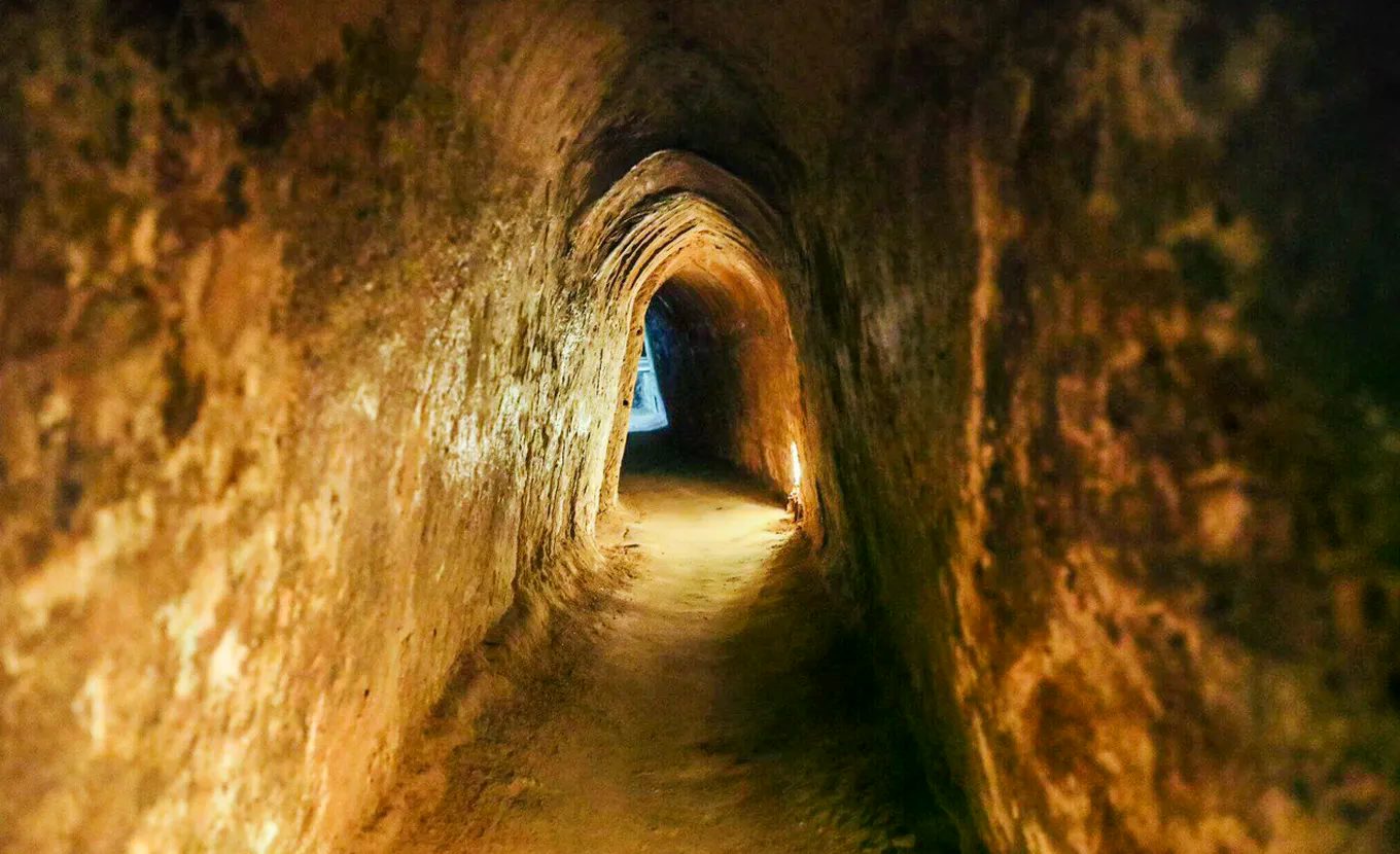 CU CHI TUNNELS & HO CHI MINH CITY