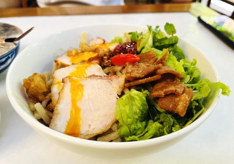 Hoi an Twilight Foodie Adventure & Hands-On Culinary Experience – photo 4 - Rose Travel