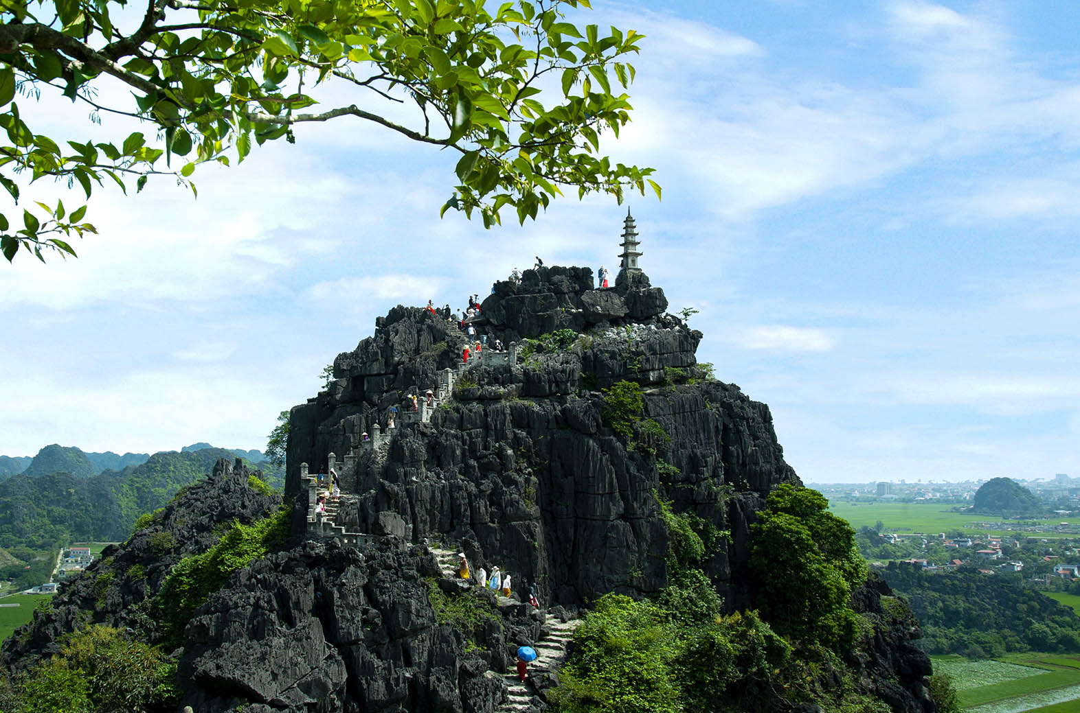 NINH BINH HIGHLIGHTS & COUNTRYSIDE ESCAPE