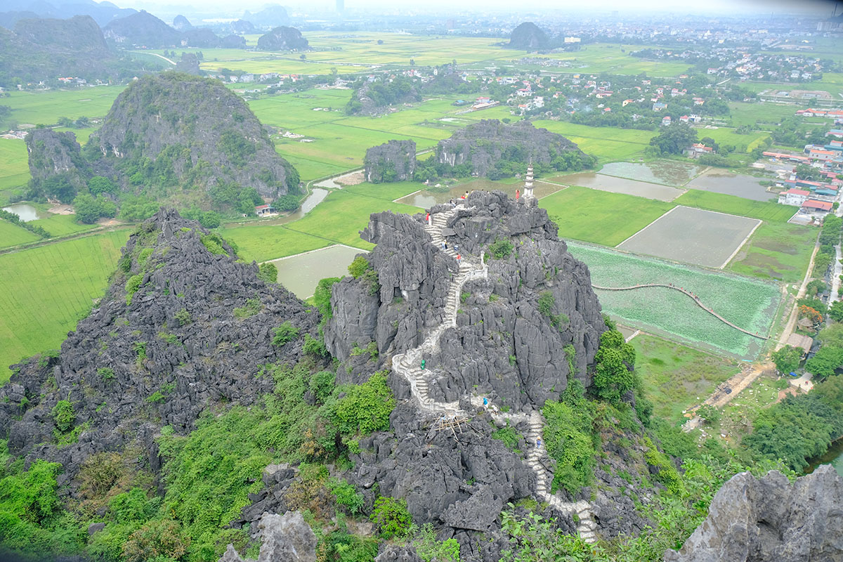 NINH BINH HIGHLIGHTS & COUNTRYSIDE ESCAPE